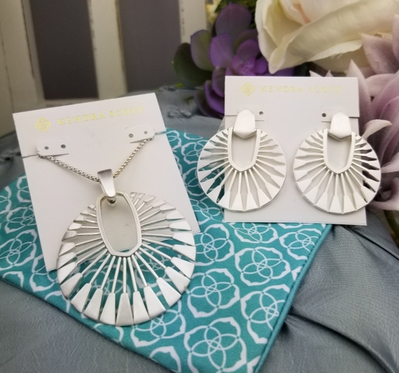 Kendra Scott Jewelry - Bright Silver, Kendra Scott, Deanne, Neckl…